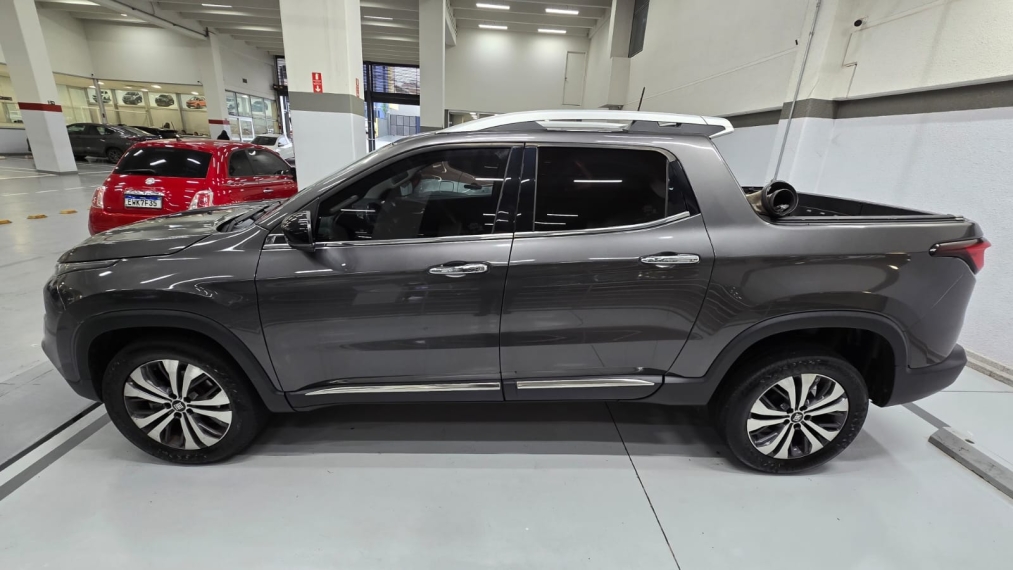 fiat toro 1.3 turbo 270 flex volcano at6 4p automatico 20225
