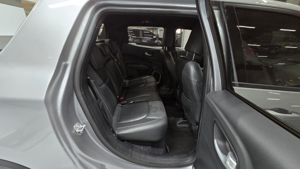 fiat toro 1.3 turbo 270 flex volcano at6 4p automatico 202311