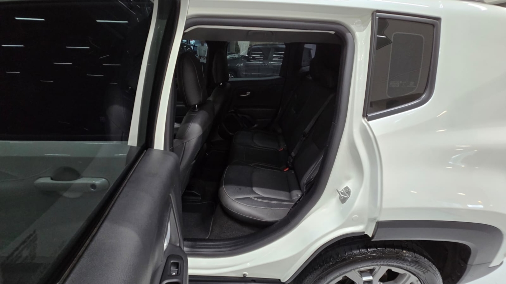 jeep renegade 1.3 t270 turbo flex longitude at6 4p automatico 202512