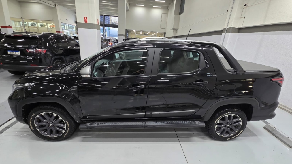 fiat strada 1.0 turbo 200 flex ultra cd cvt 4p automatico 20255