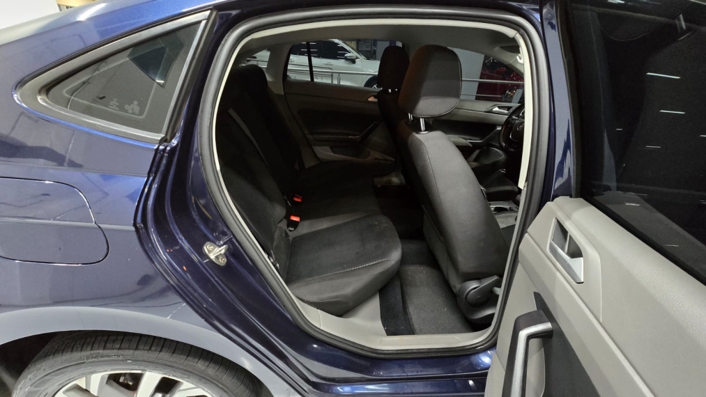 volkswagen virtus 1.0 200 tsi comfortline automatico flex 4p 201811