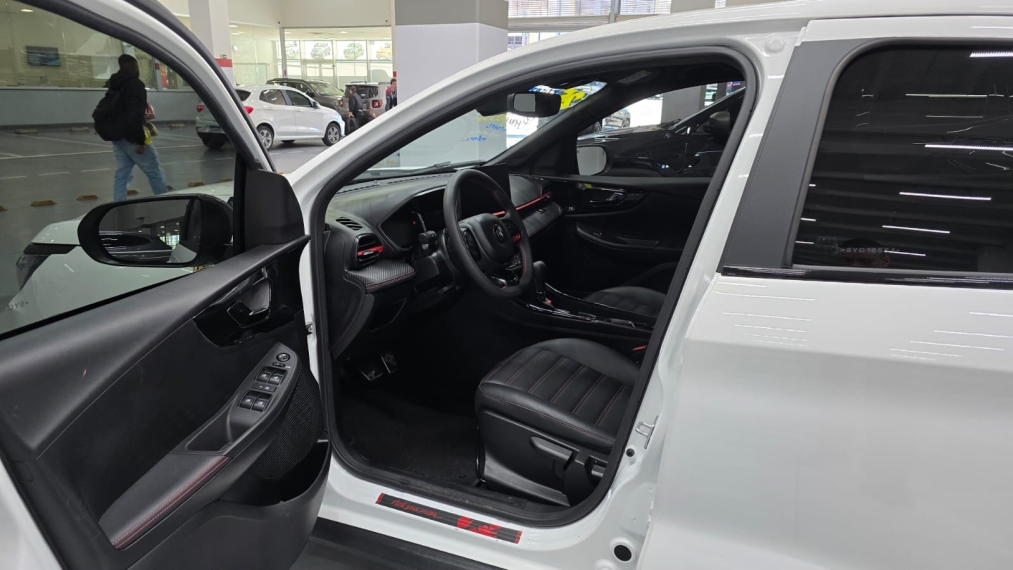 fiat fastback 1.3 turbo 270 flex abarth at6 4p automatico 20256