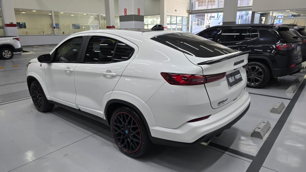 fiat fastback 1.3 turbo 270 flex abarth at6 4p automatico 202514
