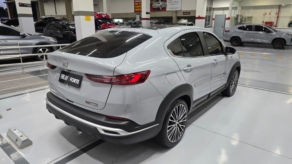 fiat fastback 1.3 turbo 270 flex limited edition at6 4p automatico 202513