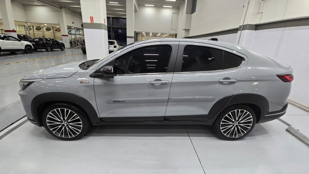 fiat fastback 1.3 turbo 270 flex limited edition at6 4p automatico 20255