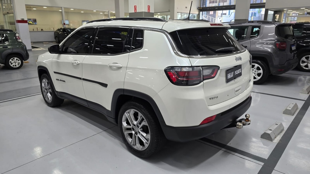 jeep compass 1.3 t270 turbo flex longitude at6 4p automatico 202215