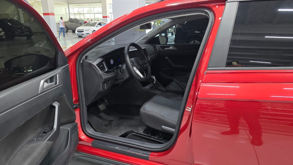 volkswagen nivus 1.0 200 tsi total flex comfortline automatico 4p 20236
