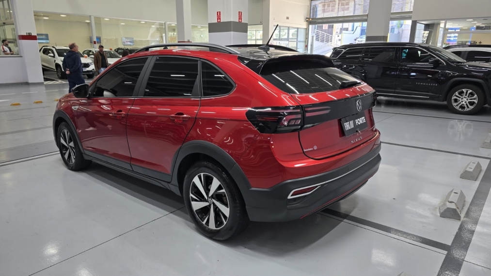 volkswagen nivus 1.0 200 tsi total flex comfortline automatico 4p 202315