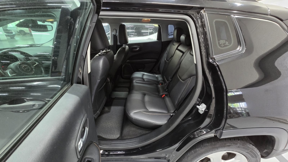 jeep compass 2.0 16v flex sport 4x4 automatico 4p 201812