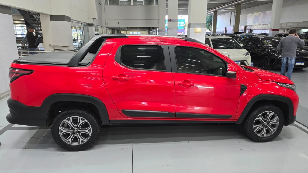 fiat strada 1.3 firefly flex volcano cd cvt 4p automatico 20224