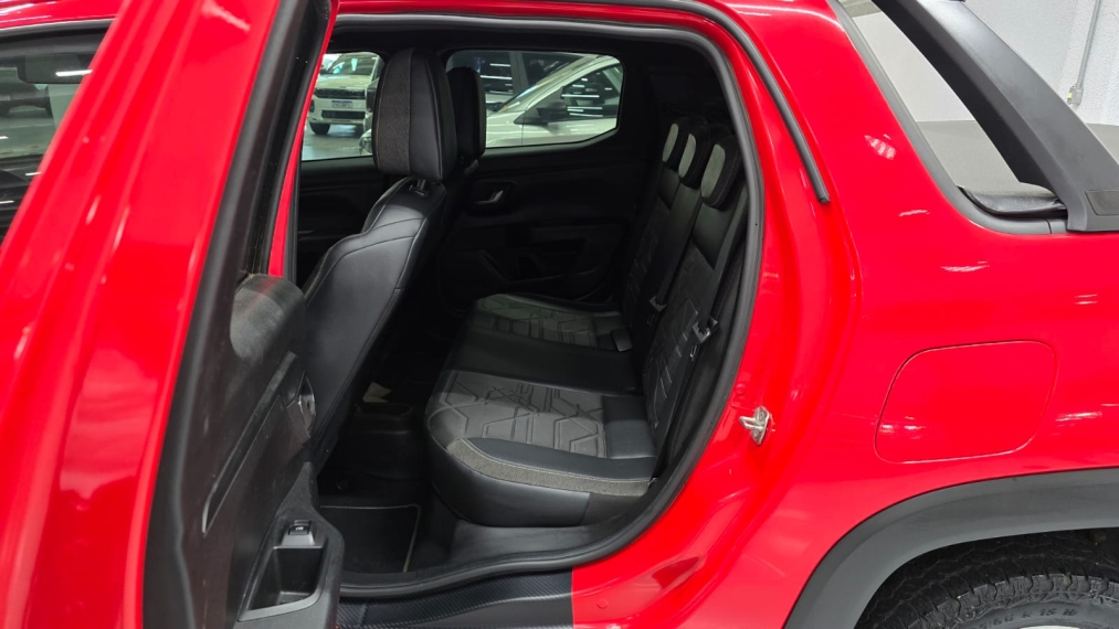 fiat strada 1.3 firefly flex volcano cd cvt 4p automatico 202212