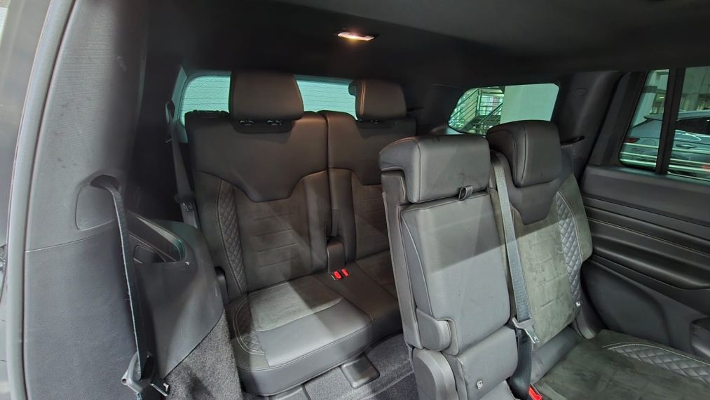 jeep commander 2.0 hurricane 4 turbo gasolina blackhawk at9 4p automatico 202513