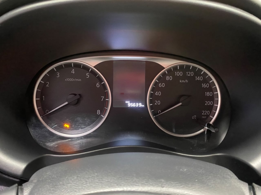 nissan kicks 1.6 16v flexstart sv 4p xtronic flex automatico 20197