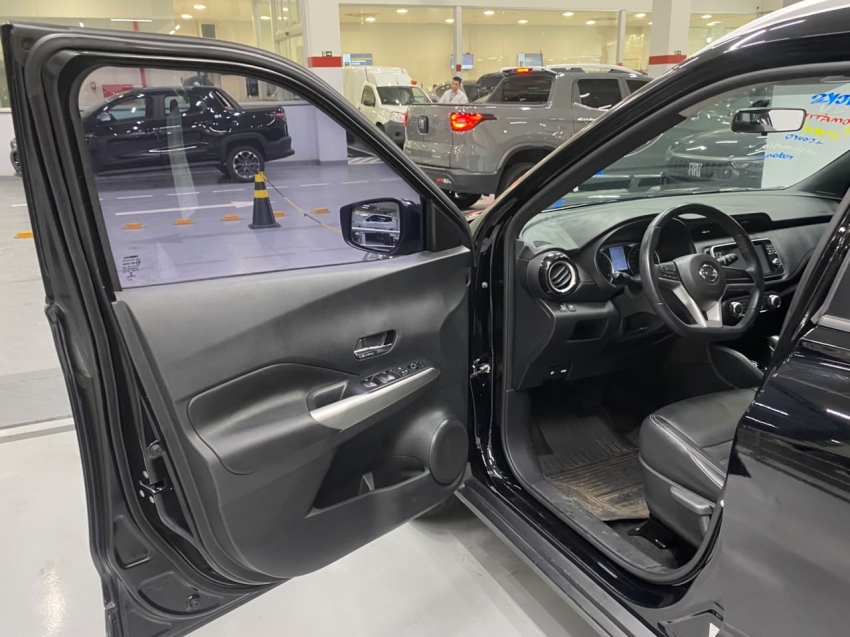 nissan kicks 1.6 16v flexstart sv 4p xtronic flex automatico 20199