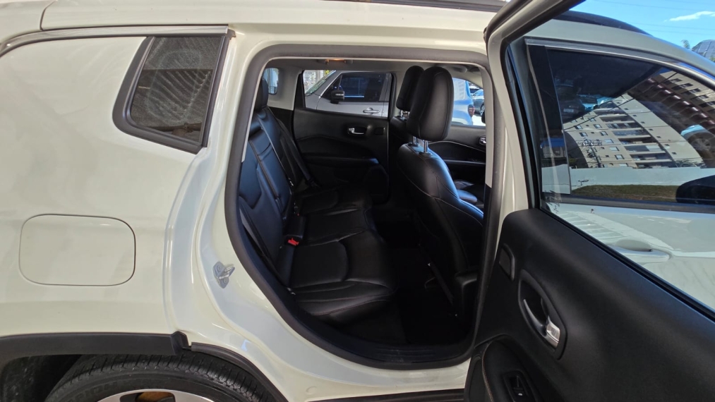 jeep compass 2.0 16v flex longitude automatico 4p 201811