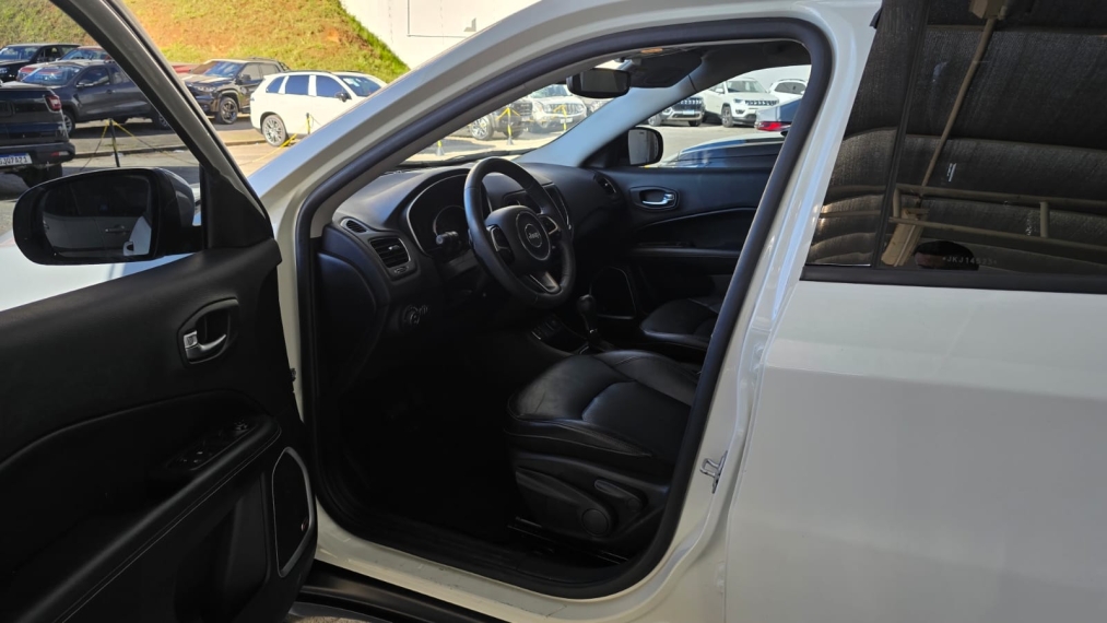 jeep compass 2.0 16v flex longitude automatico 4p 20186
