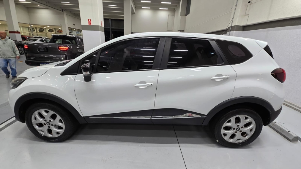 renault captur 1.6 16v sce flex life x-tronic 4p automatico 20195