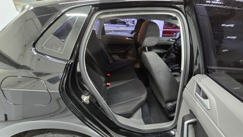 volkswagen polo 1.0 200 tsi comfortline automatico flex 4p 202011