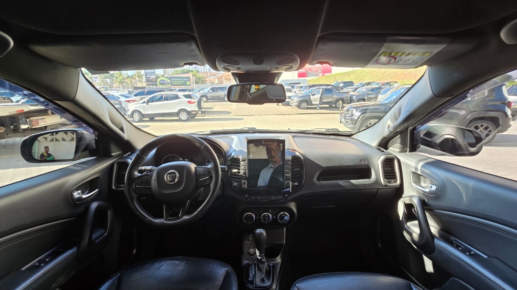 fiat toro 2.4 16v multiair flex blackjack at9 4p automatico 201910