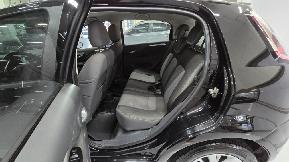 fiat punto 1.4 attractive 8v flex 4p manual 201712