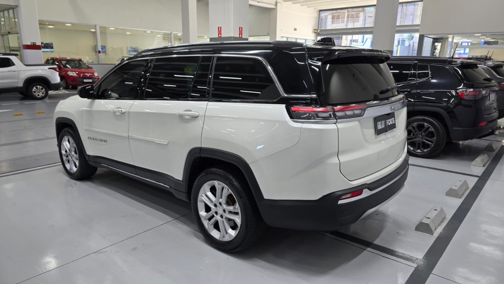 jeep commander 1.3 t270 turbo flex longitude at6 4p automatico 202317