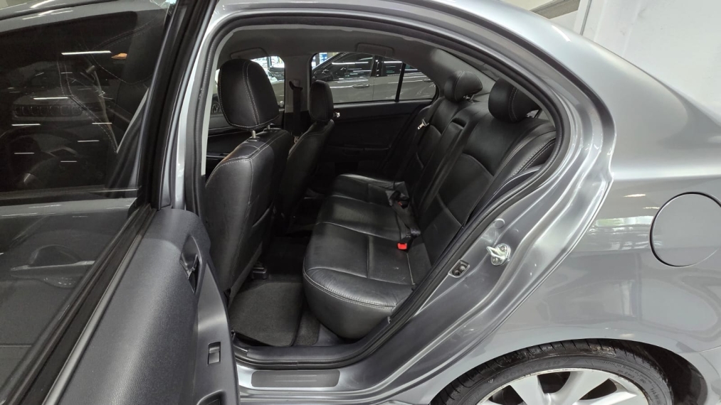 mitsubishi lancer 2.0 16v gasolina 4p automatico 201412