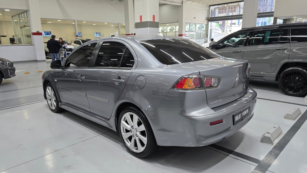 mitsubishi lancer 2.0 16v gasolina 4p automatico 201415