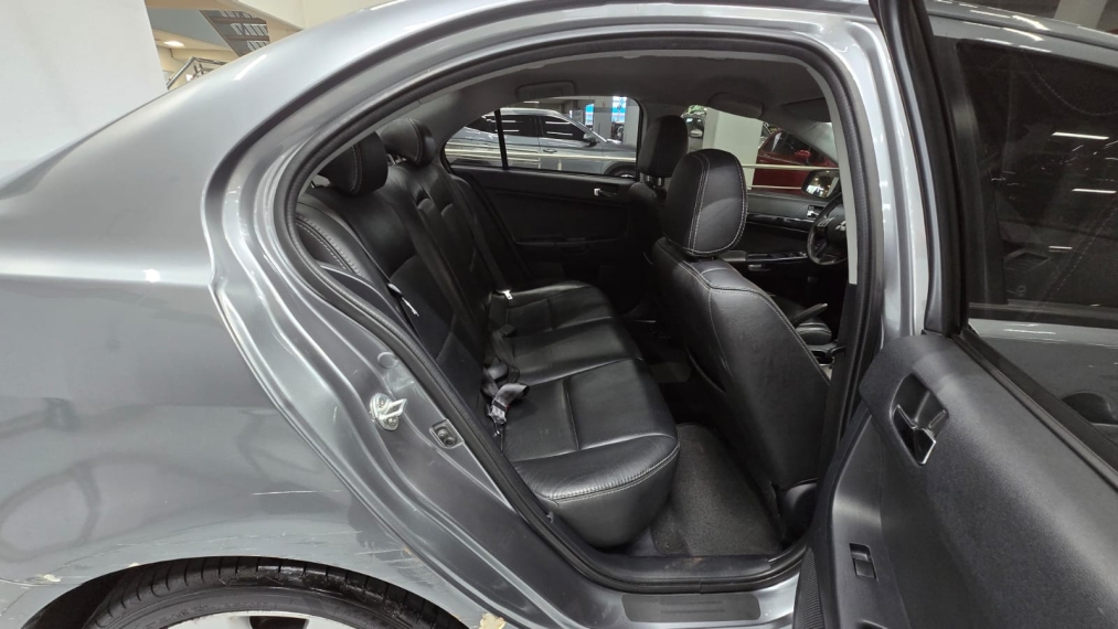mitsubishi lancer 2.0 16v gasolina 4p automatico 201411