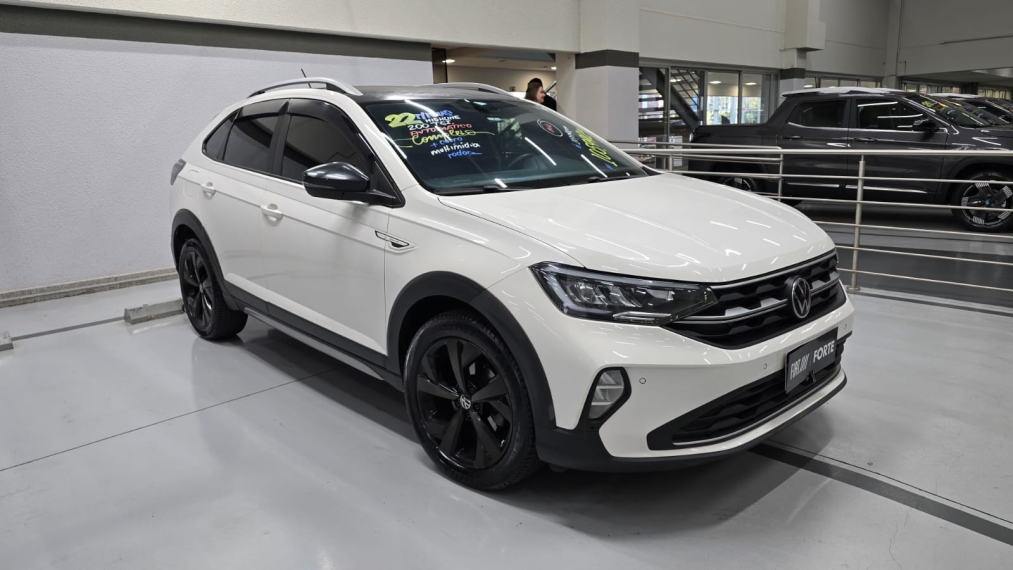 volkswagen nivus 1.0 200 tsi total flex highline automatico 4p 20223