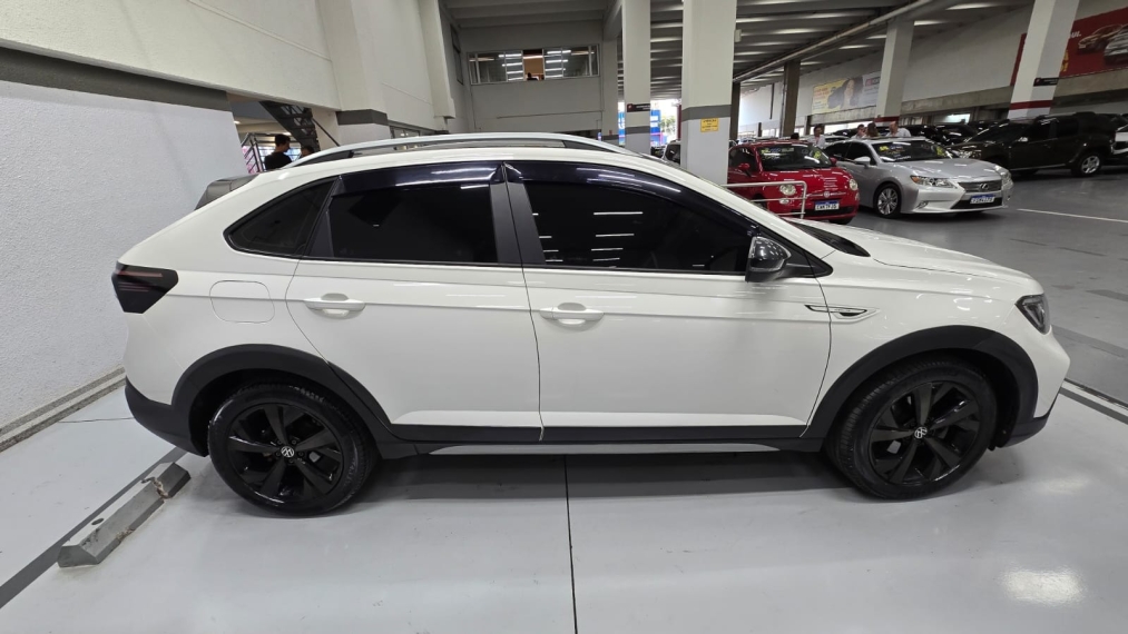 volkswagen nivus 1.0 200 tsi total flex highline automatico 4p 20224