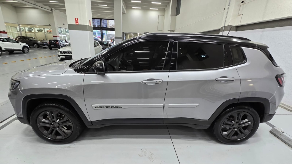 jeep compass 1.3 t270 turbo flex longitude at6 4p automatico 20245