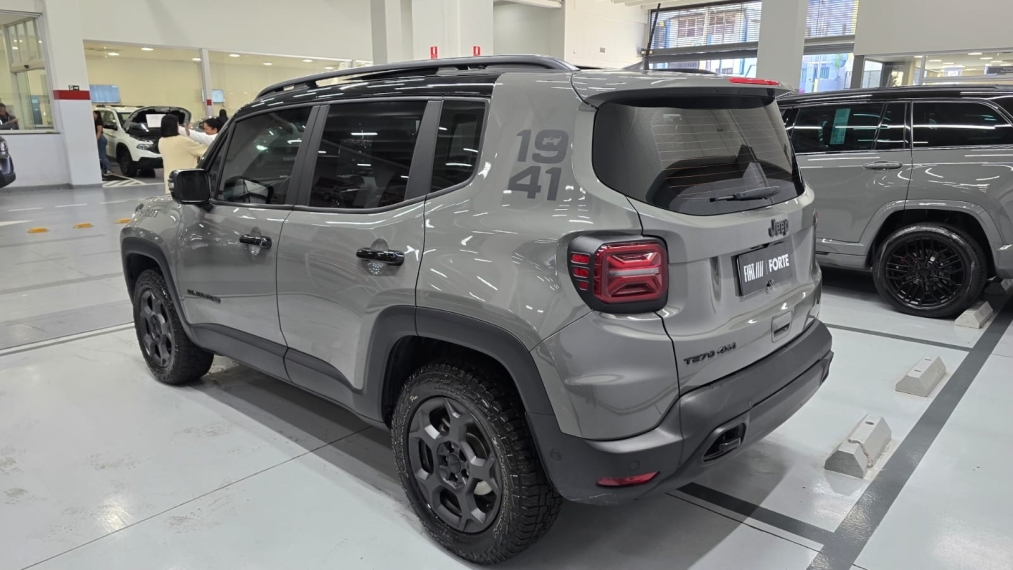 jeep renegade 1.3 t270 turbo flex willys 4x4 at9 4p automatico 202516