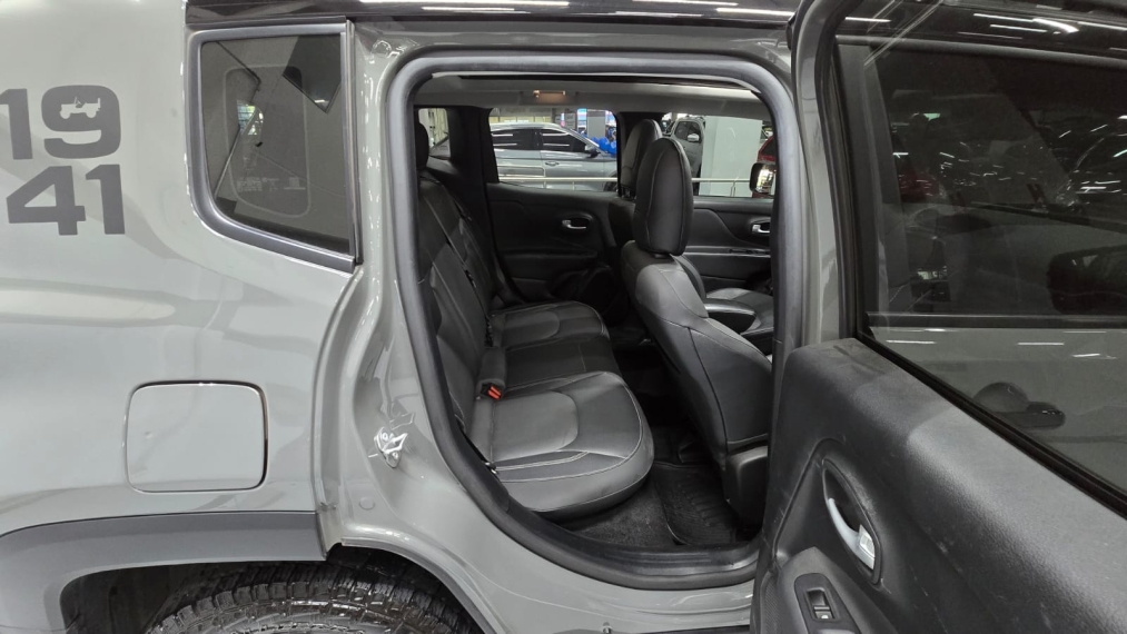 jeep renegade 1.3 t270 turbo flex willys 4x4 at9 4p automatico 202512