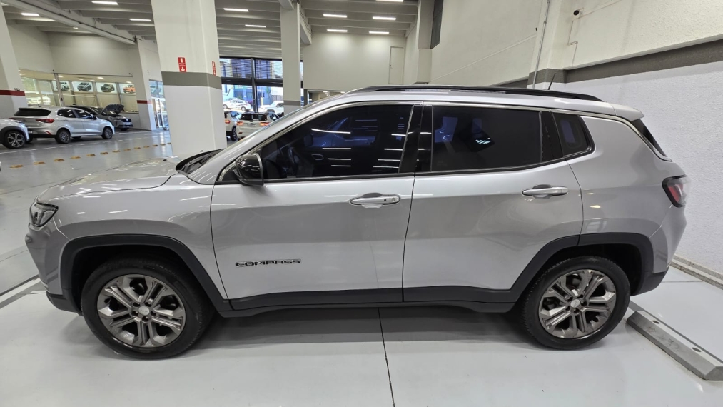 jeep compass 1.3 t270 turbo flex longitude at6 4p automatico 20245