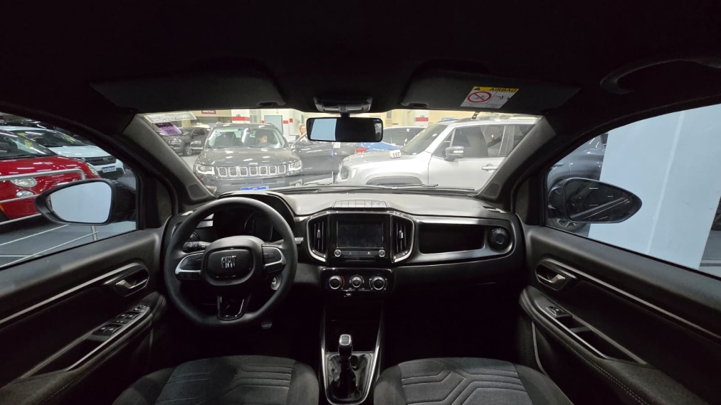 fiat strada 1.3 firefly flex volcano cd cvt 4p automatico 202510