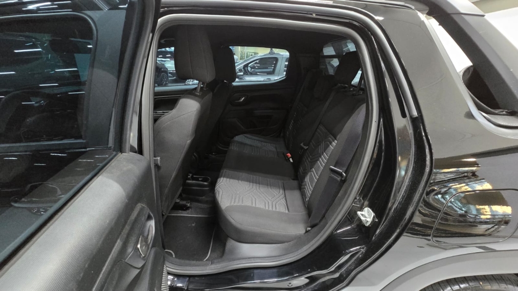 fiat strada 1.3 firefly flex volcano cd cvt 4p automatico 202512