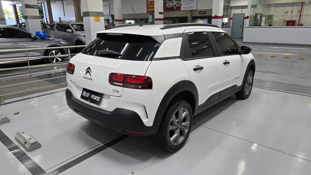 citroen c4 cactus 1.6 vti 120 flex feel eat6 4p automatico 202213