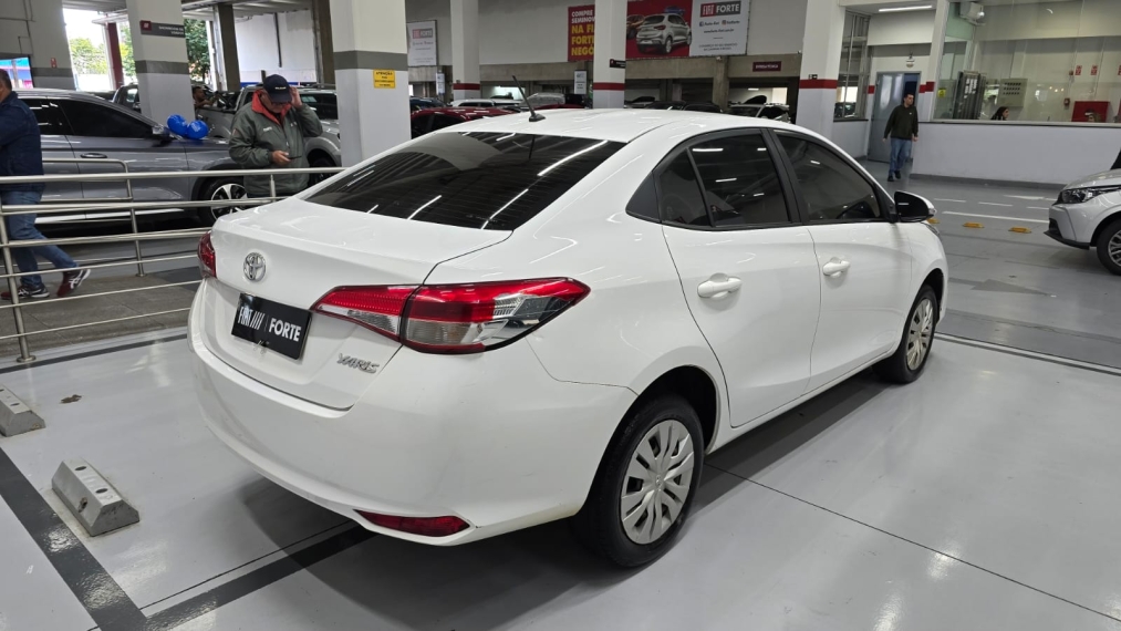 toyota yaris 1.5 16v flex sedan xl live multidrive 4p automatico 202312