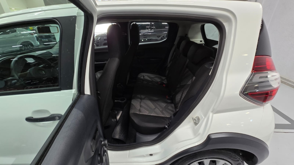 fiat mobi 1.0 evo flex like. manual 4p 202512