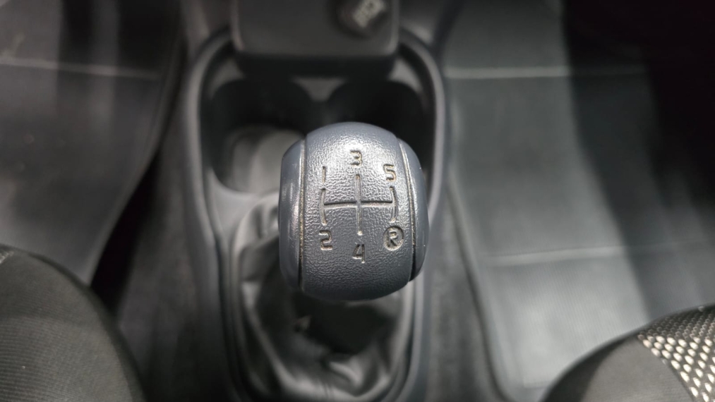 fiat mobi 1.0 evo flex like. manual 4p 20258