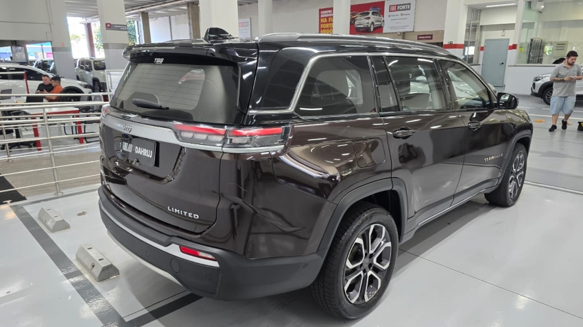 jeep commander 2.0 td380 turbo diesel limited at9 4p automatico 202215