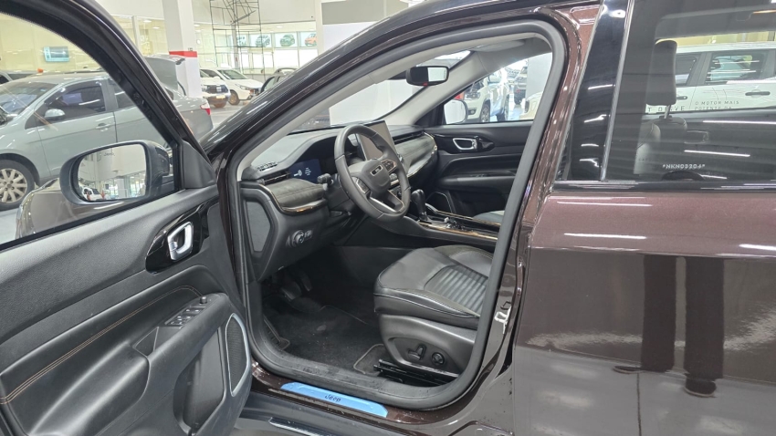 jeep commander 2.0 td380 turbo diesel limited at9 4p automatico 20226