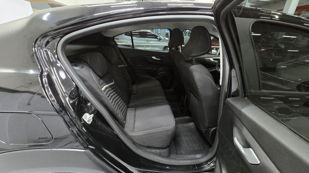 fiat fastback 1.0 turbo 200 flex cvt 4p manual 202411
