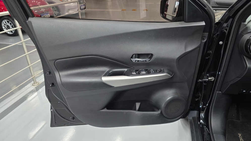 nissan kicks 1.6 16v flexstart sl 4p xtronic flex automatico 20189