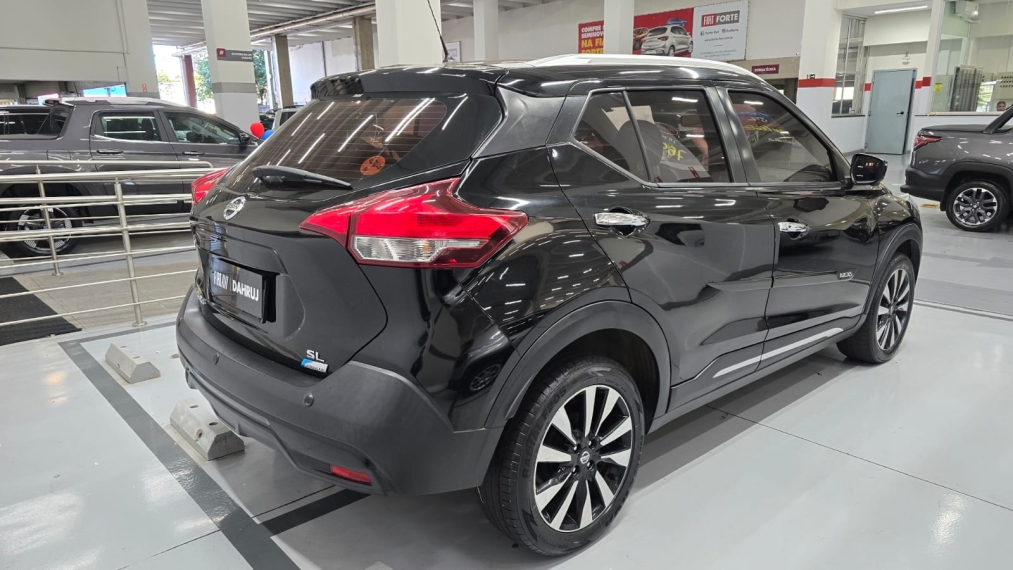 nissan kicks 1.6 16v flexstart sl 4p xtronic flex automatico 201813