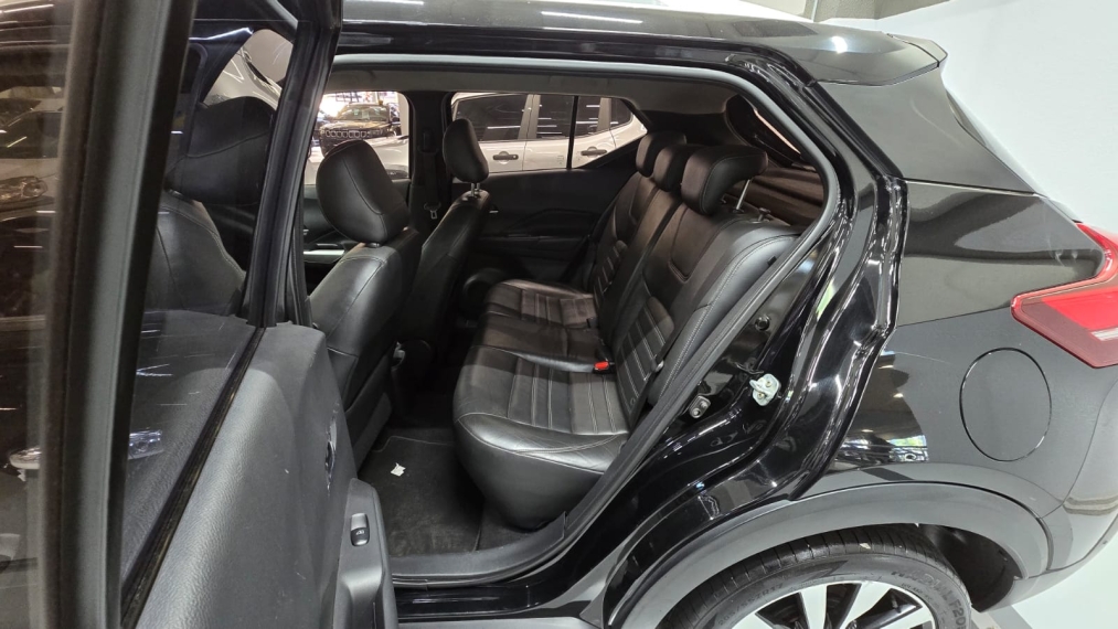 nissan kicks 1.6 16v flexstart sl 4p xtronic flex automatico 201812