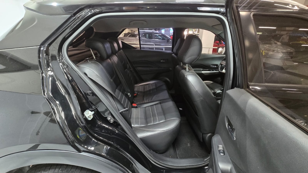 nissan kicks 1.6 16v flexstart sl 4p xtronic flex automatico 201811