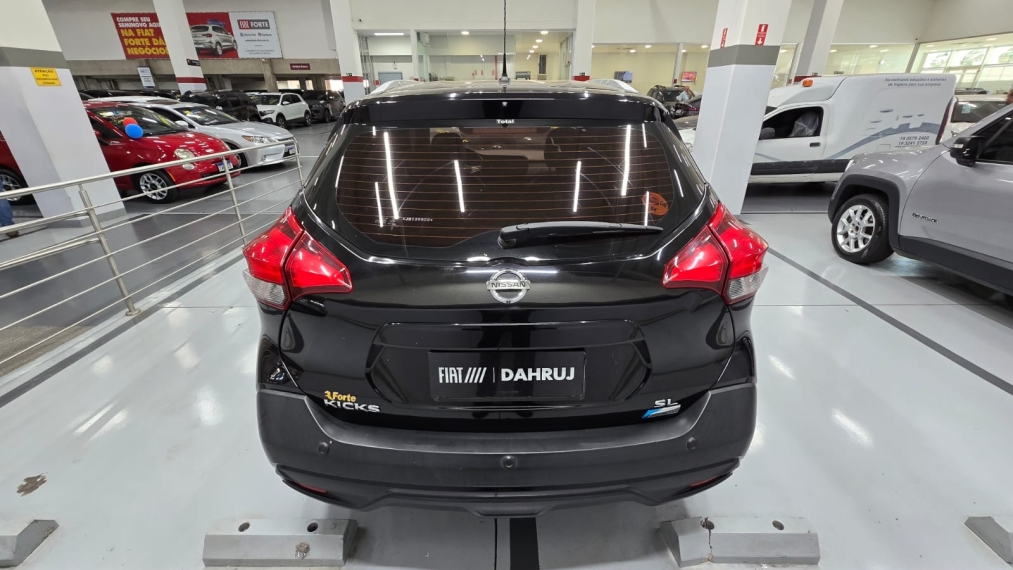 nissan kicks 1.6 16v flexstart sl 4p xtronic flex automatico 201814