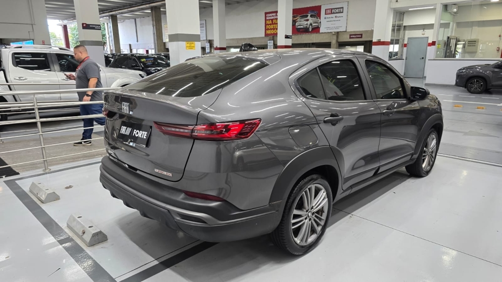 fiat fastback 1.0 turbo 200 flex cvt 4p automatico 202613