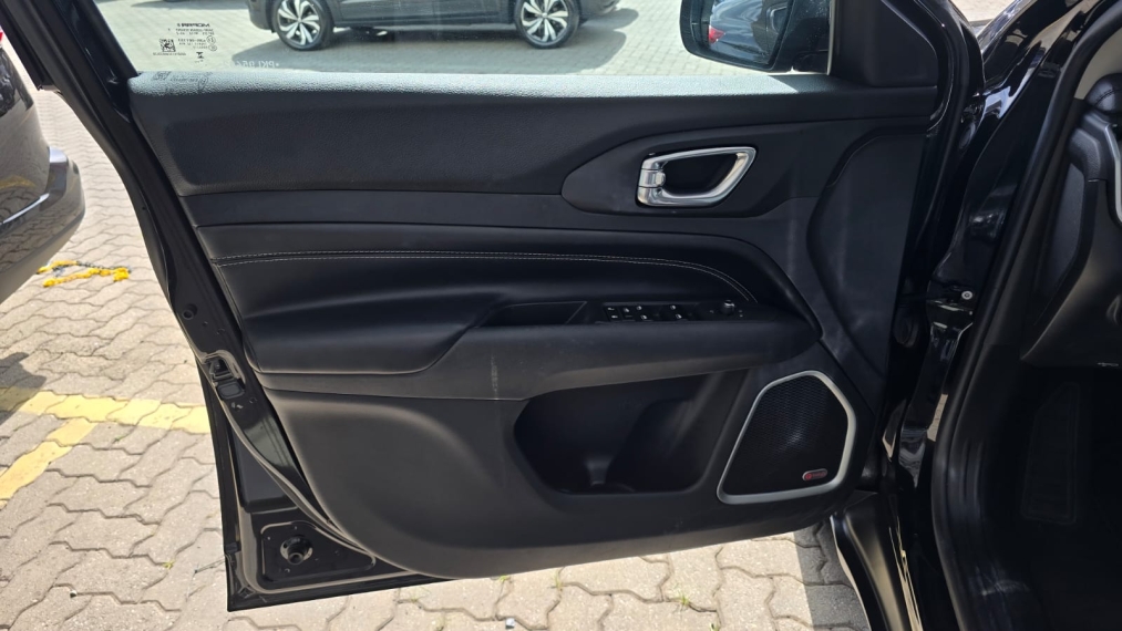 jeep compass 1.3 t270 turbo flex longitude at6 4p automatico 20239